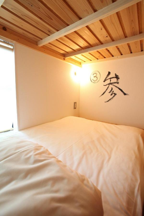 Hostel Bushi Osaka Bagian luar foto